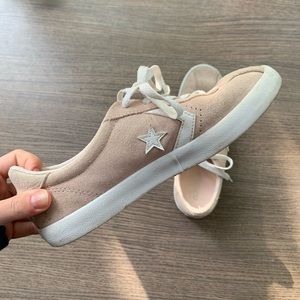 Converse Light Pink Sneakers